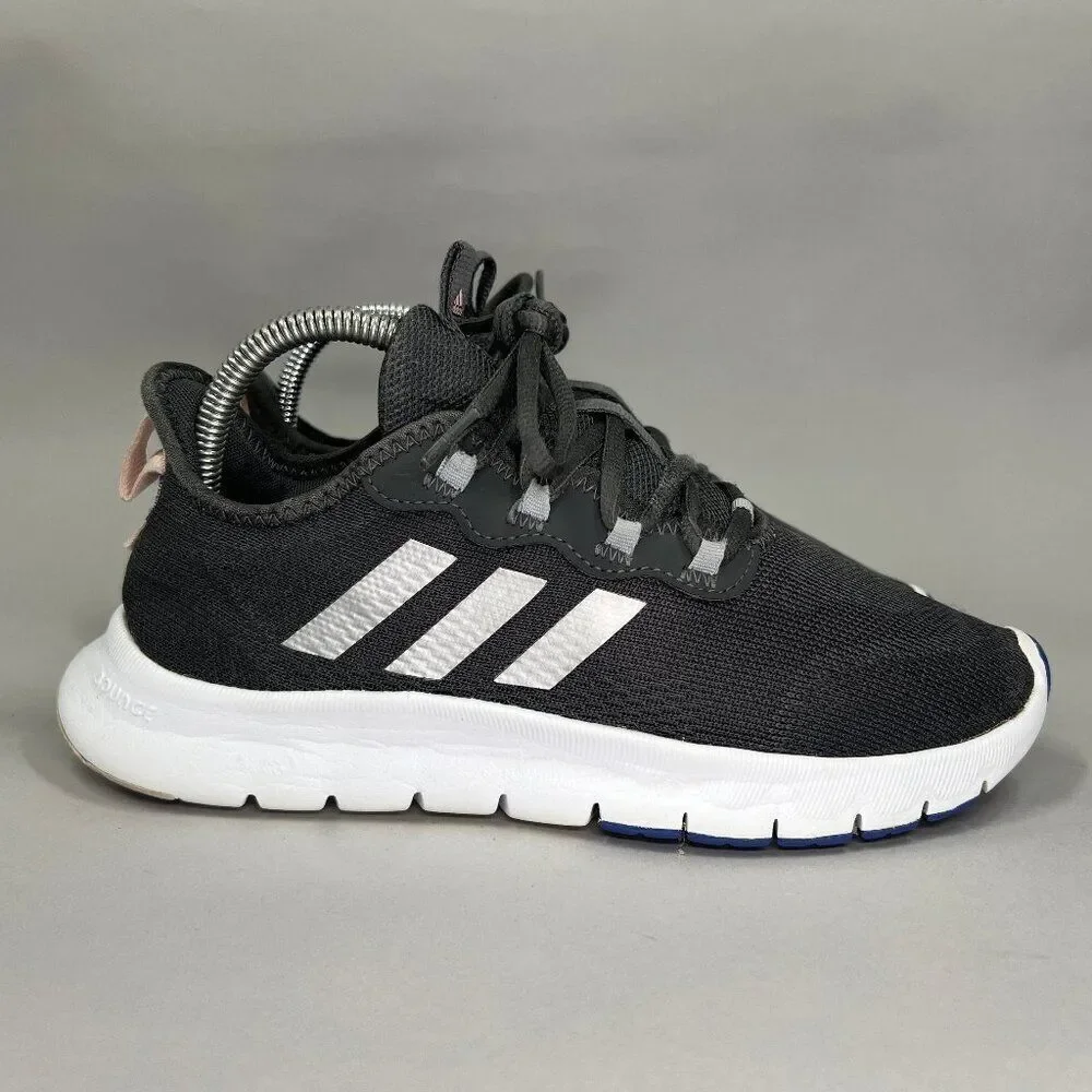 Adidas Women's Size 7.5 Nario Move Bounce Running Shoes